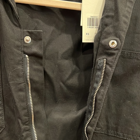 Levi’s Coveralls Women XS Black Jumpsuit NWT - Picture 16 of 16